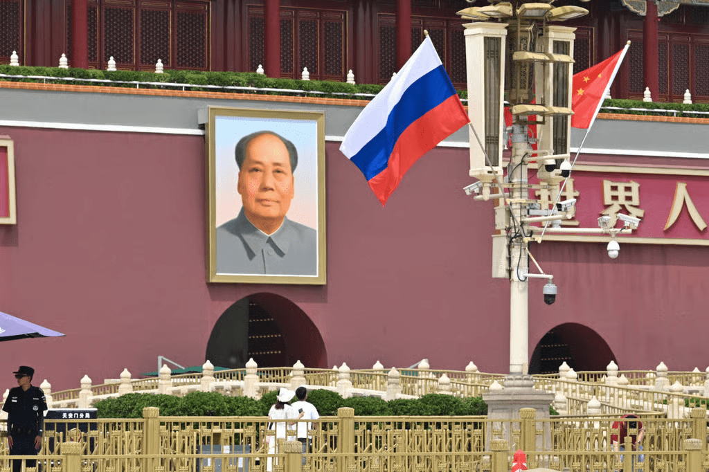 Pequim ataca a UE após empresas chinesas incluídas nas últimas sanções contra a Rússia