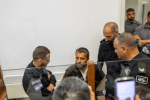 Lula publica post cobrando libertação de Thiago Ávila e Abu Keshk
