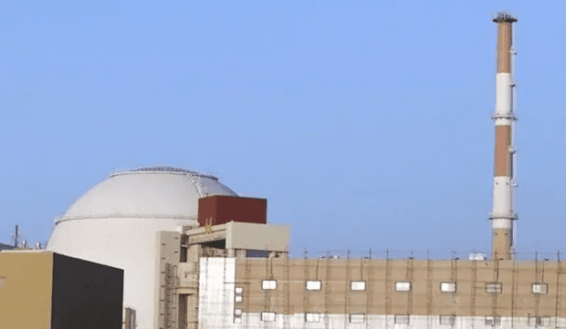 Irã acusa EUA e Israel por crimes de guerra em ataques a usinas nucleares