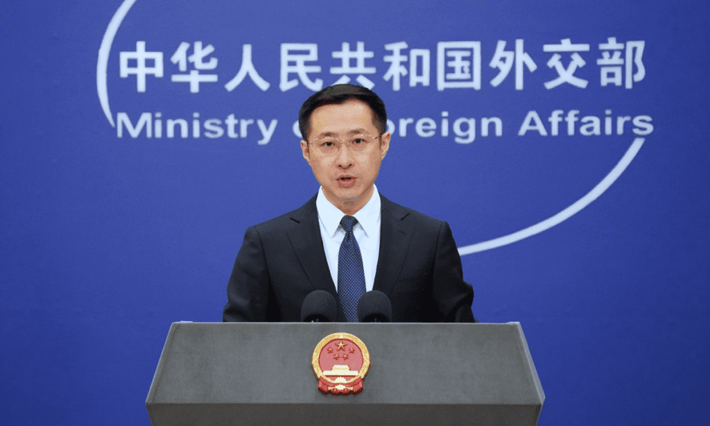 Ministro Parlamentar chinês pede calma e contenção diante da escalada no Oriente Médio enquanto EUA e Irã trocam fogo