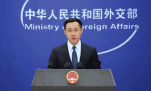 Ministro Parlamentar chinês pede calma e contenção diante da escalada no Oriente Médio enquanto EUA e Irã trocam fogo