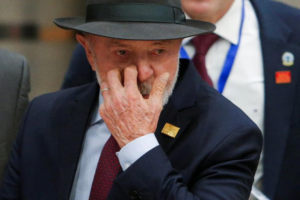 Lula diz não querer guerra, mas Forças Armadas preparadas para defender soberania